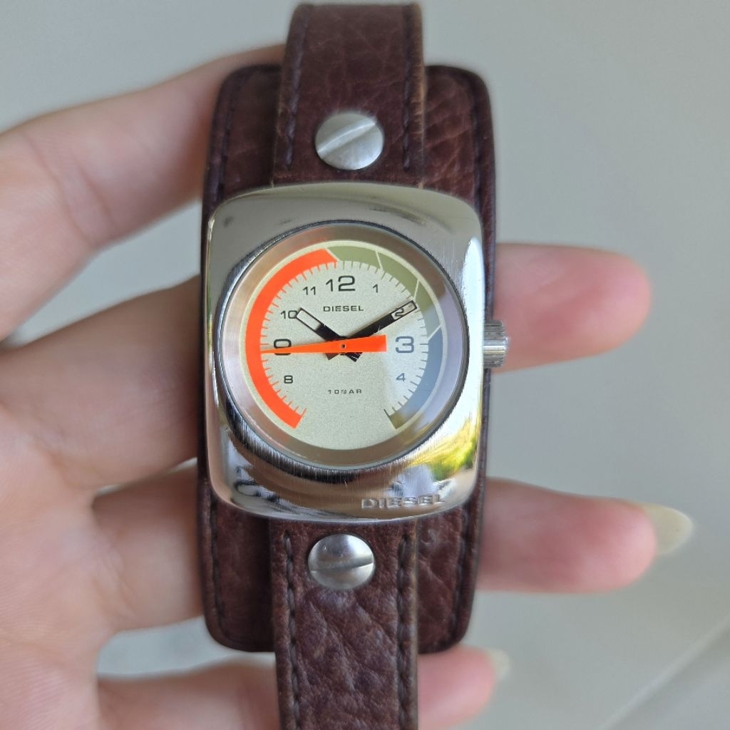 นาฬิกา DIESEL มือสองของแท้ 100%