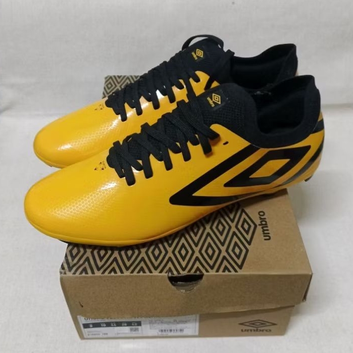 UMBRO VELOCITA PREMIER FG รองเท้าฟุตบอลผู้ชาย