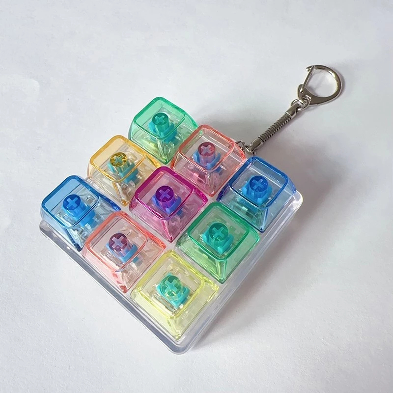 คีย์บอร์ด Fidget Toy 9 คีย์ Keychain Clicker ของเล่น Fidget สำหรับเด็ก ขนาด 6x6x3 ซม. ดีไซน์น่าสนใจ 