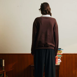 Nineties Design : Class Of Nineties Sweater เสื้อสเวตเชิ้ต รุ่น Gifted **ไม่มีเนกไทด์***