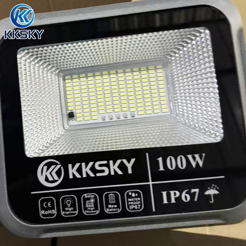 KKSKY ไฟโซล่าเซลล์ กันน้ำกลางแจ้ง 500W Solar Light โซล่าแสงสีขาว สว่างอัตโนมัติเมื่อฟ้ามืดหลอดไฟ รีโมท สปอร์ตไลท์ led - รูปที่ 7