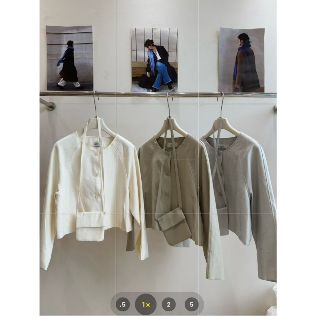 AMCORNER 🤎🤎Plain crop jacket🤎🤎 ผ้าสูทสีเรียบ เนื้อผ้าอยู่ตัว ผ้าเนื้อดี