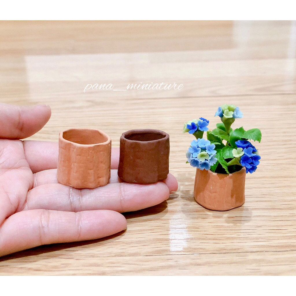 กระถางดินเผาจิ๋ว ขนาด 20x20 mm. ราคา/ชิ้น
