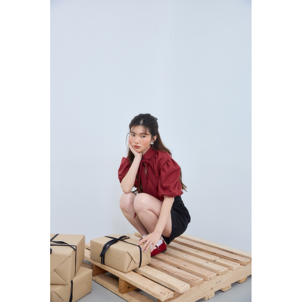 Realoose l Ribbon top (cherry) เสื้อคอผูกแขนจั๊ม bestseller ของทางร้าน สีใหม่จำนวนจำกัด - รูปที่ 3
