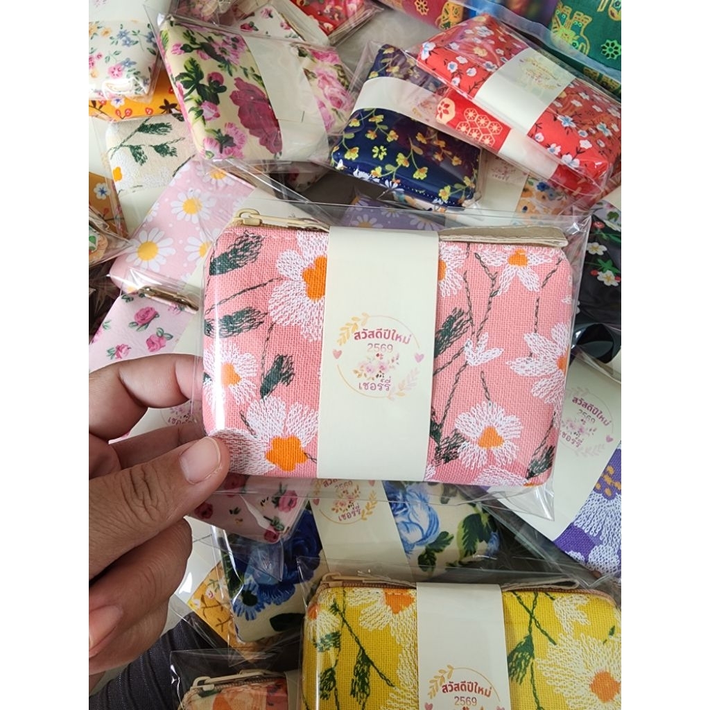 กระเป๋า​มี​สาย​คล้อง​มือ​ผ้าฝ้ายพิมพ์ลายดอกยิปโซ​