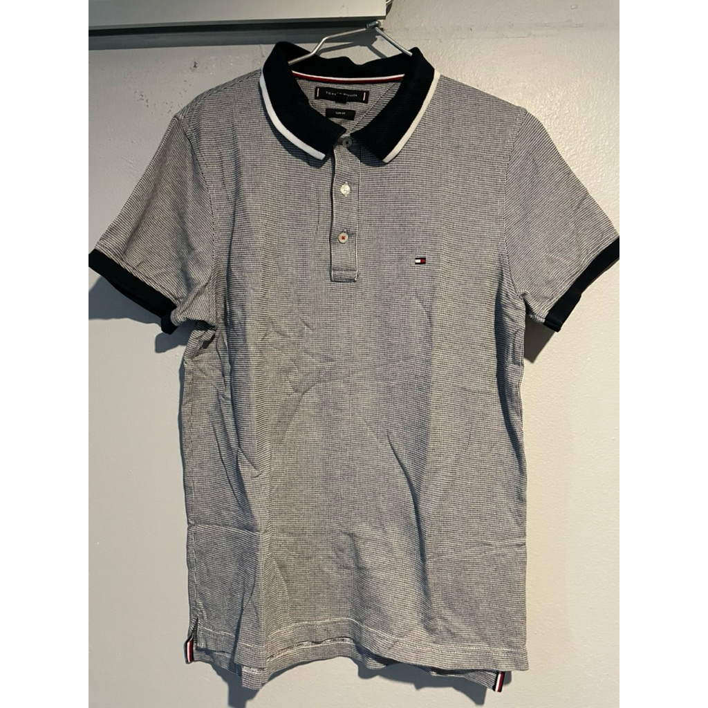 เสื้อโปโล Tommy มือสอง