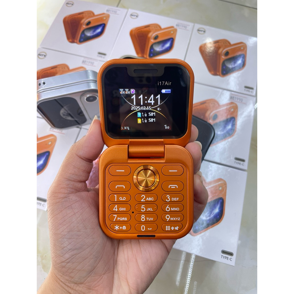 มือถือฝาพับ รุ่น i17 air ใส่ได้ 2 ซิม เป็นแบบปุ่มกด โทรเข้า-ออกได้ พับเปิดปิด เหมาะสำหรับพกพา ถ่าย รูปได้