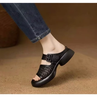Shoes I amm B36 รองเท้า เปิดหัว มีสไตล์พร้อมสายรัดถักหัวเข็มขัด ปรับได้ พื้นนุ่มเด่ง เบา สวมใส่งาย
