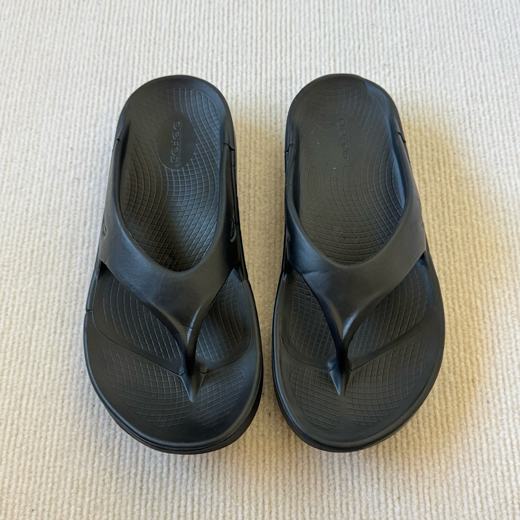 Oofos รองเท้าแตะเพื่อสุขภาพมือสองของแท้ sz.42