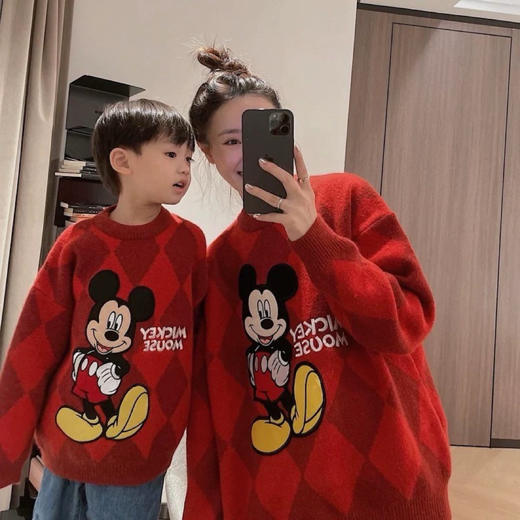 [สั่งแล้วขอคืนเงินรบกวนอย่าสั่งนะคะ] เสื้อแขนยาวไหมพรมกันหนาว งานปัก สำหรับเด็กชาย-เด็กหญิง