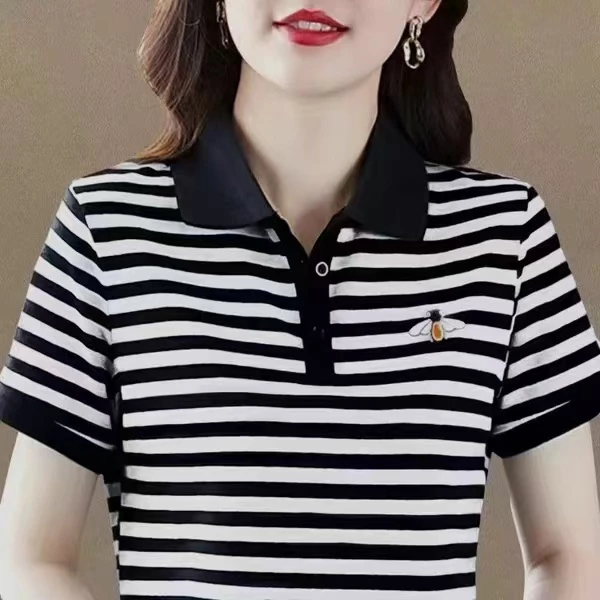 เสื้อยืดแขนสั้นลายทางปกเสื้อโปโลรุ่นใหม่เสื้อตัวในเสื้อลำลองสำหรับคุณแม่วัยกลางคน
