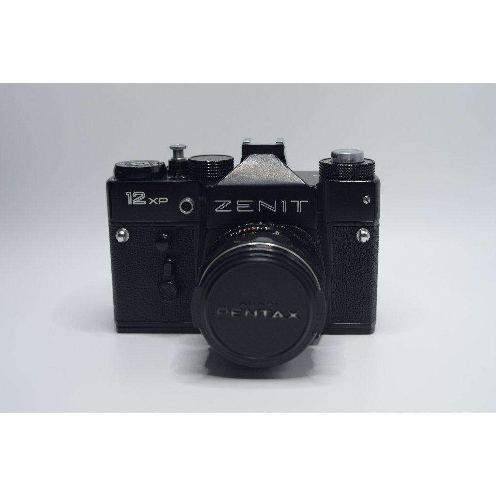 กล้องฟิล์มรัสเซีย Zenit 12XP W. Super Takumar 55/1.8