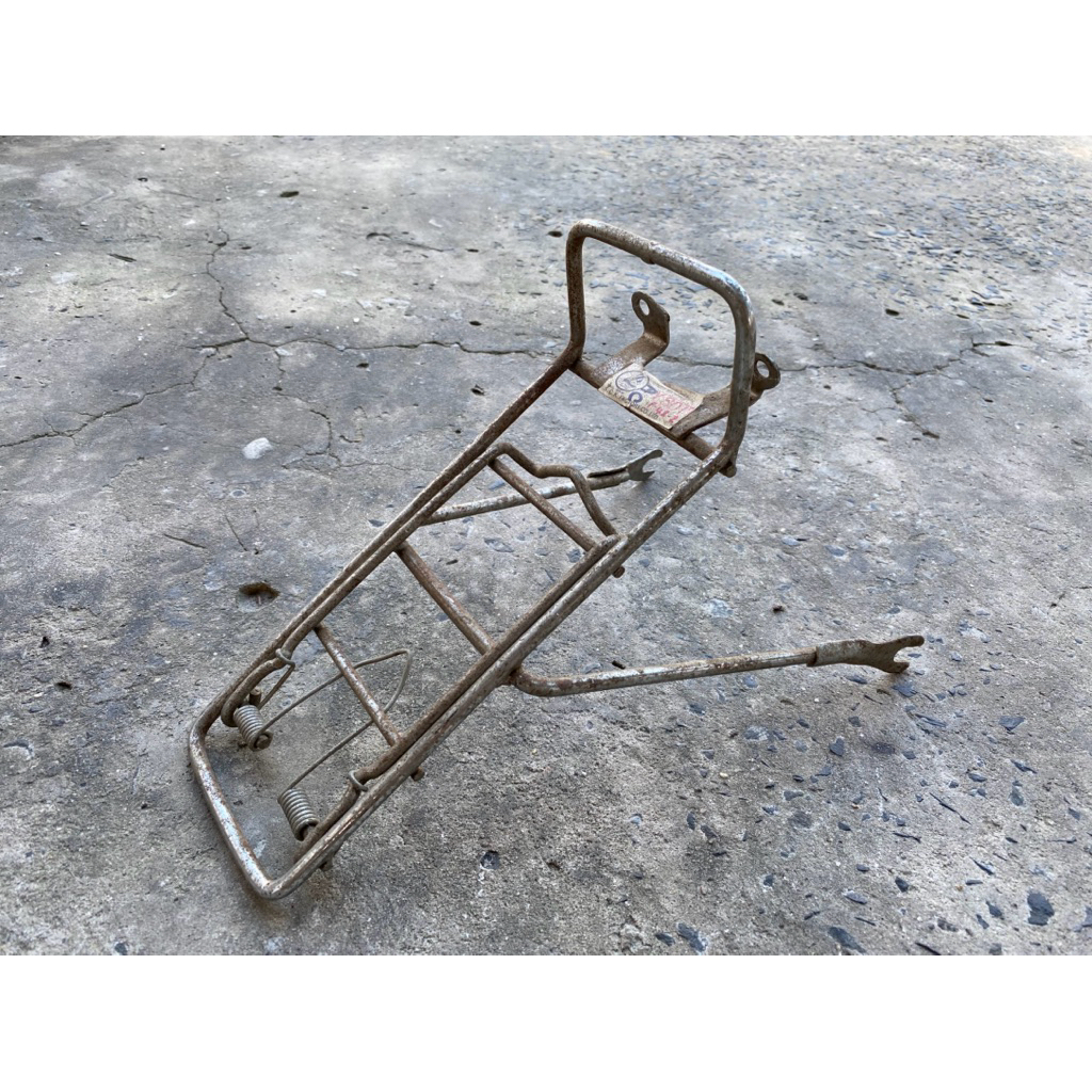 เหล็กยึดตะกร้าหน้า Y80U J Mate U J ของใหม่เก่าเก็บงานเก่ามีสนิมผิวนิดๆ