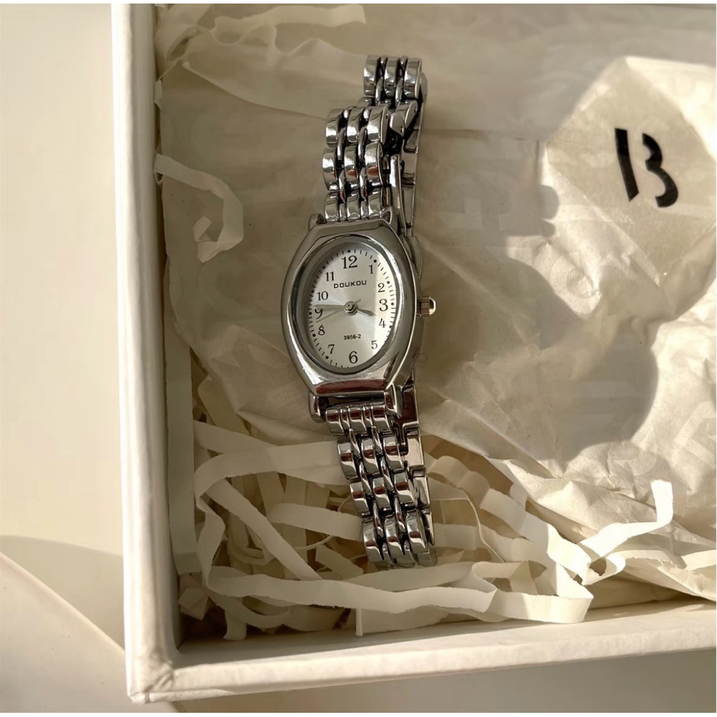 นาฬิกาข้อมือสตรีสไตล์เกาหลีเรียบง่ายหรูหราแบบกลไกควอตซ์ขนาดเล็ก สายโลหะ หน้าปัดกลม นาฬิกาข้อมือสุดเท่ - รูปที่ 2