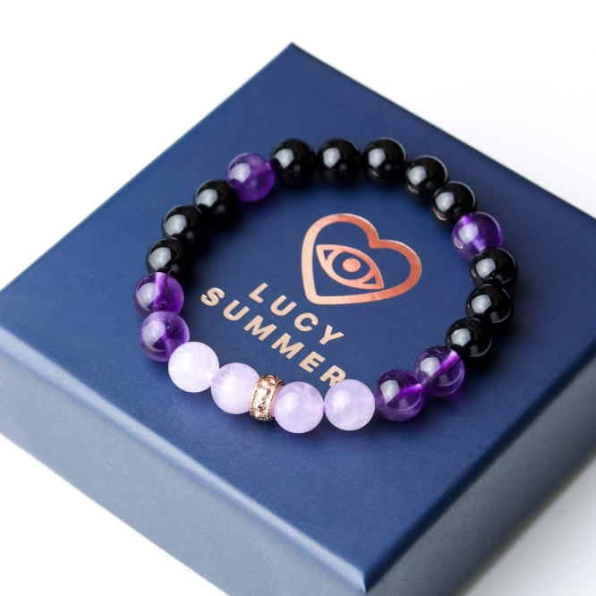LUCYSUMMER กำไลข้อมือหินแท้ Black Violet - Amethyst, Lavender Amethyst และ Onyx ขนาด 8 มม. พร้อมตัวคั่น Spacer