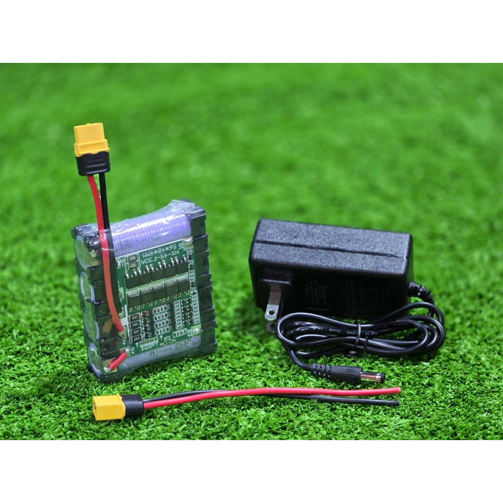 แบตเตอรี่16.8v 3000mah. ***แอมป์เต็มแท้** แบตเตอรี่diy แบตเตอรี่ตู้ลำโพงบลูทูธdiy 18650 3.7v แบตลิเธียม 16.8v Li-ion 4s