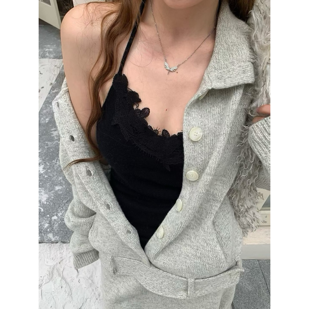 ส่งด่วน 🛵 6409 𝗟𝗔𝗖𝗘 𝗪𝗛𝗜𝗦𝗣𝗘𝗥 𝗛𝗔𝗟𝗧𝗘𝗥 𝗧𝗢𝗢 เสื้อคล้องคอ ผ้านิต ทรงเข้ารูปสวย - รูปที่ 7