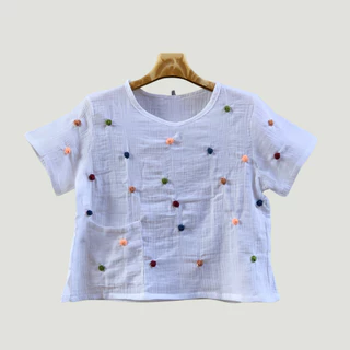 เสื้อผ้าฝ้ายสาลูสองชั้น งานปักมือแฮนด์เมด ดอกมินิน่ารักสุดๆ ทรงสวย สวมใส่สบาย ได้ทุกวัน🍃