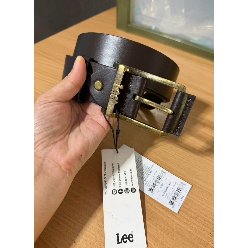 เข็มขัดผู้ชาย Lee ของแท้จาก Shop 100% หนังแท้ ครบไซด์ เอว 32-44เอวเล็กเจาะรูเพิ่มได้ป้ายเต็ม 1,390มีโค้ดลดเหลือ4xx