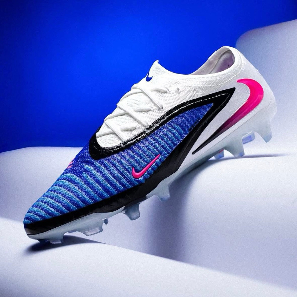Nike Phantom 6 Low Elite Fg และ Ag-Pro ราคาเต็ม 9500