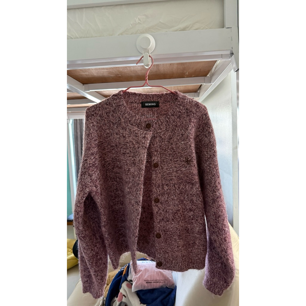 ส่งต่อ Beming.bkk คาดิแกนไหมพรมสีม่วง