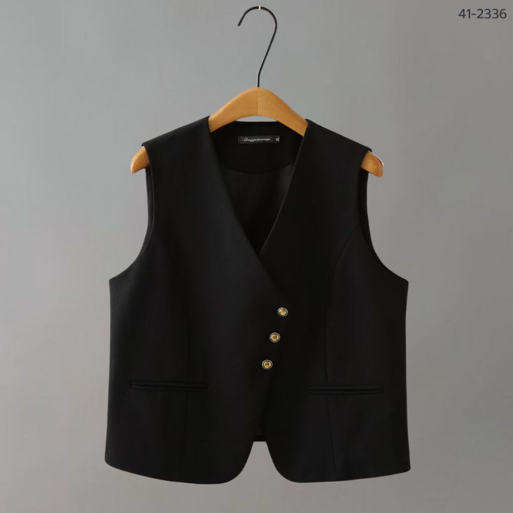 41-2336 เสื้อคลุมทำงานแขนกุด Lady and the Trim รอบอก 40-50 นิ้ว