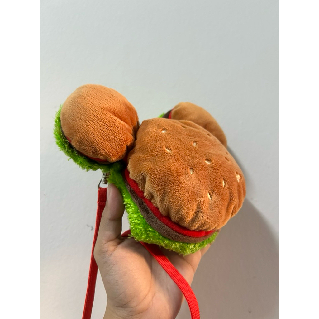 พร้อมส่ง🚛 ของแท้💯 Tokyo Disney Resort Mickey mouse Burger Crossbody bag purse pass holder fashion