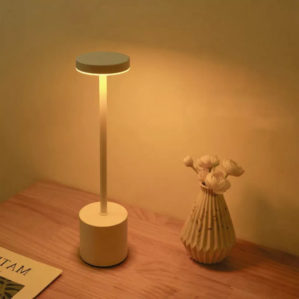 โคมไฟตั้งโต๊ะ LED ชาร์จ Usb แบบพกพา 3สี ปรับความสว่างห้องบาร์คาเฟ่โรงแรม