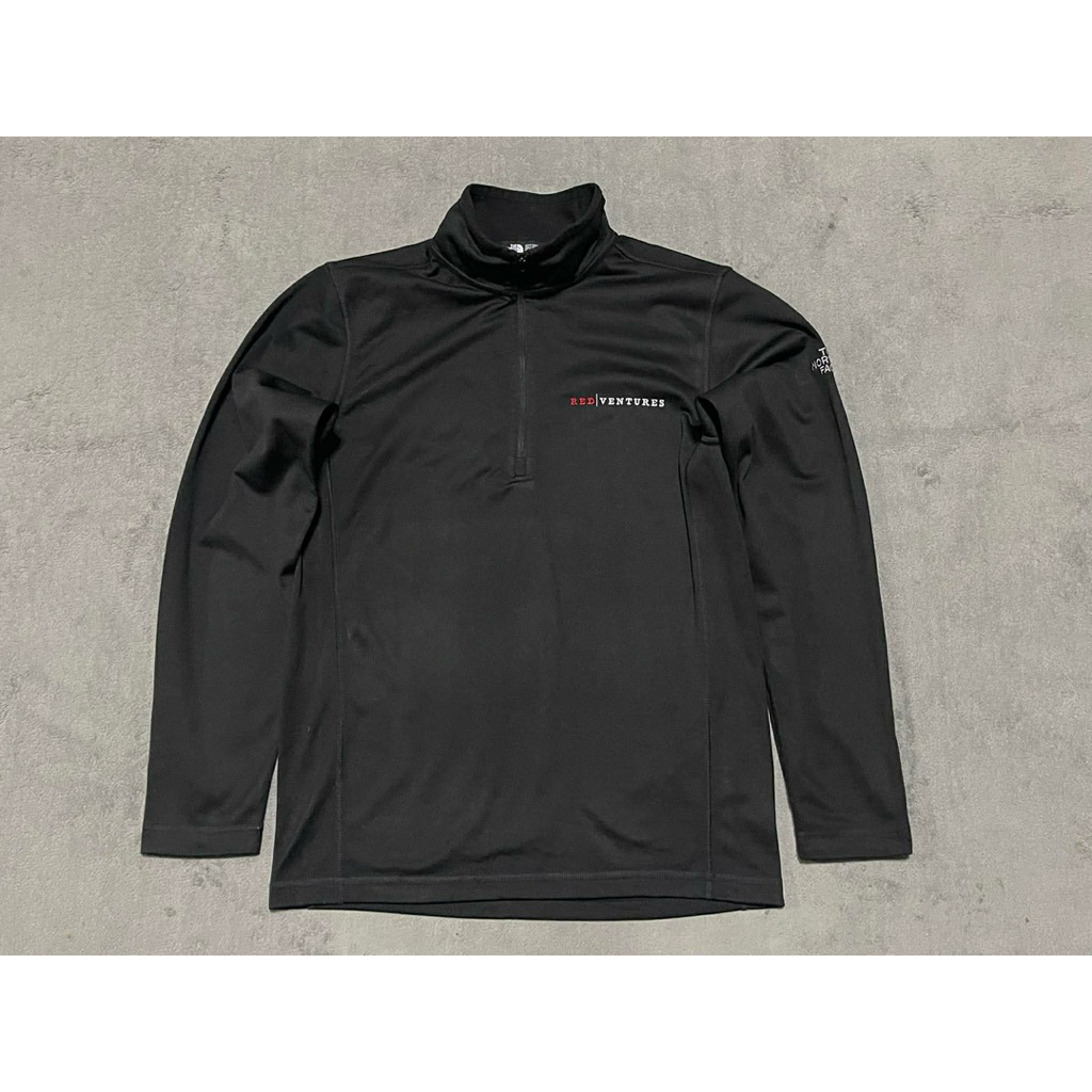The North Face วอร์ม S  มือสองของแท้