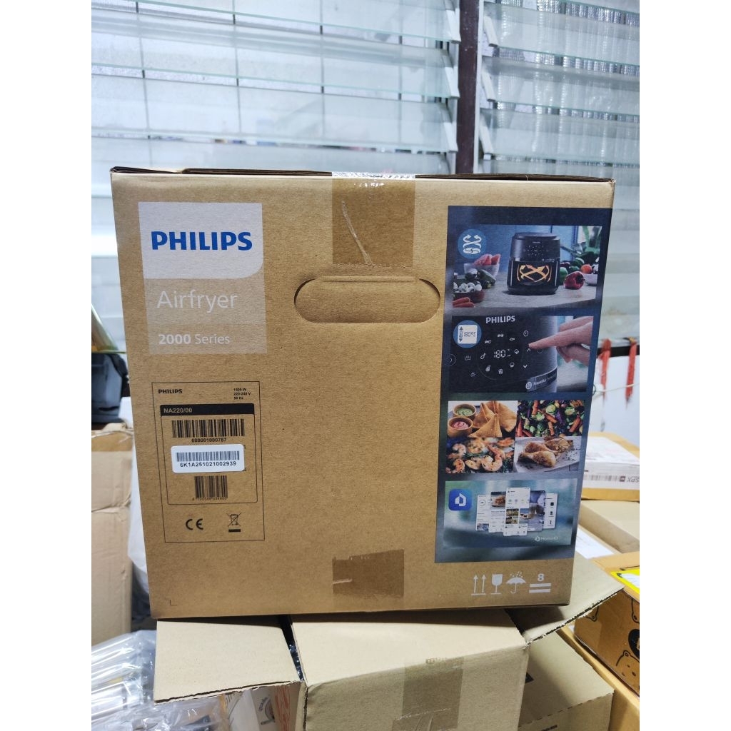 หม้อทอดไร้น้ำมัน 2000 series (1500 วัตต์, 4.2 ลิตร, สีดำ) รุ่น NA220/00