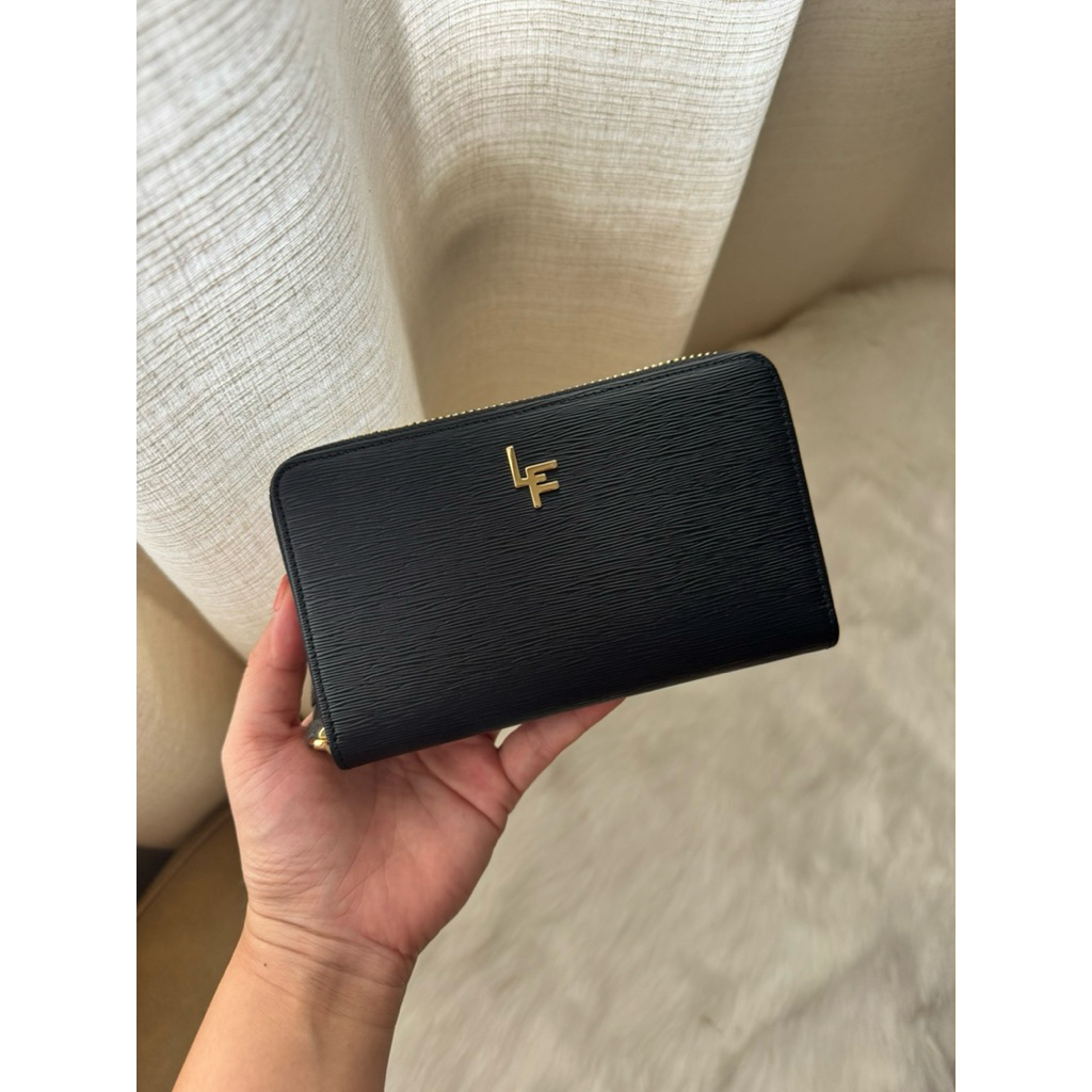 กระเป๋าสตางค์ซิปรอบ Louis Fontaine