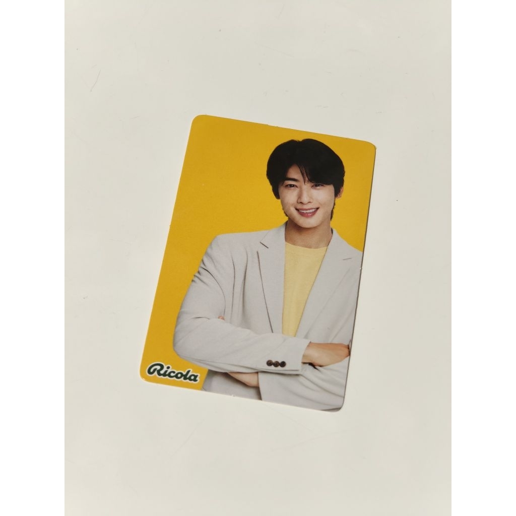 การ์ด CHA EUN-WOO (Ricola)