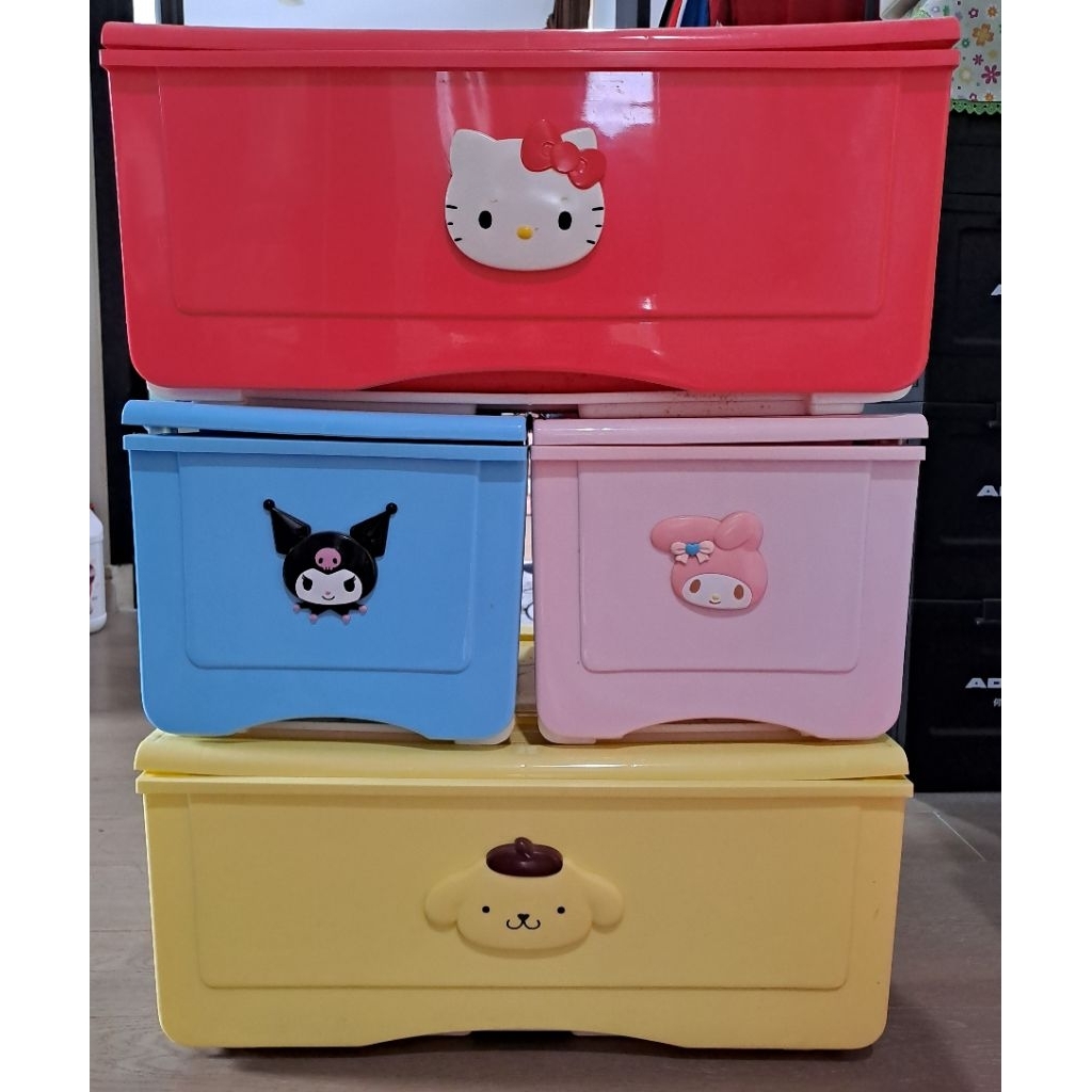 กล่องลิ้นชัก Sanrio 7-11 ( มือสอง)