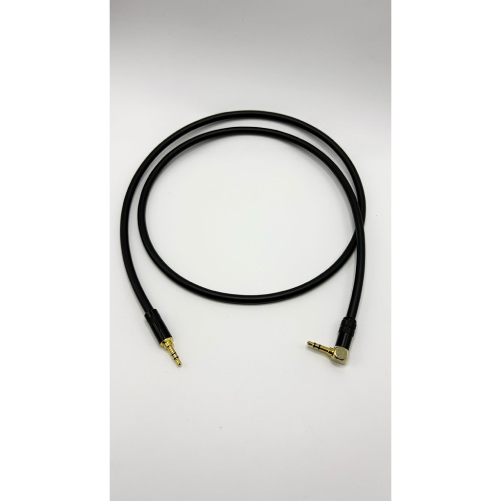 สายaux3.5-3.5 ผู้/ผู้ หัวท้าย ตรง/งอ งอ/งอทำจากสายชีลสเตอริโอของmogamiรุ่น2549