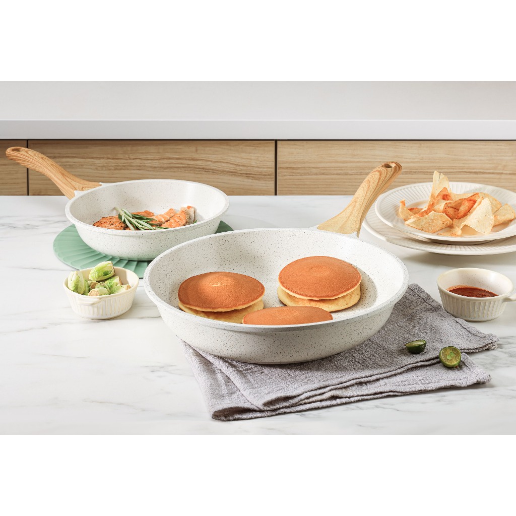 SENSARTE กระทะผัดก้นแบน เคลือบ Non-Stick พร้อมฝา ปลอดสาร ใช้ได้กับเตาทุกประเภท ขนาด 20/24/28/32 ซม. - รูปที่ 5