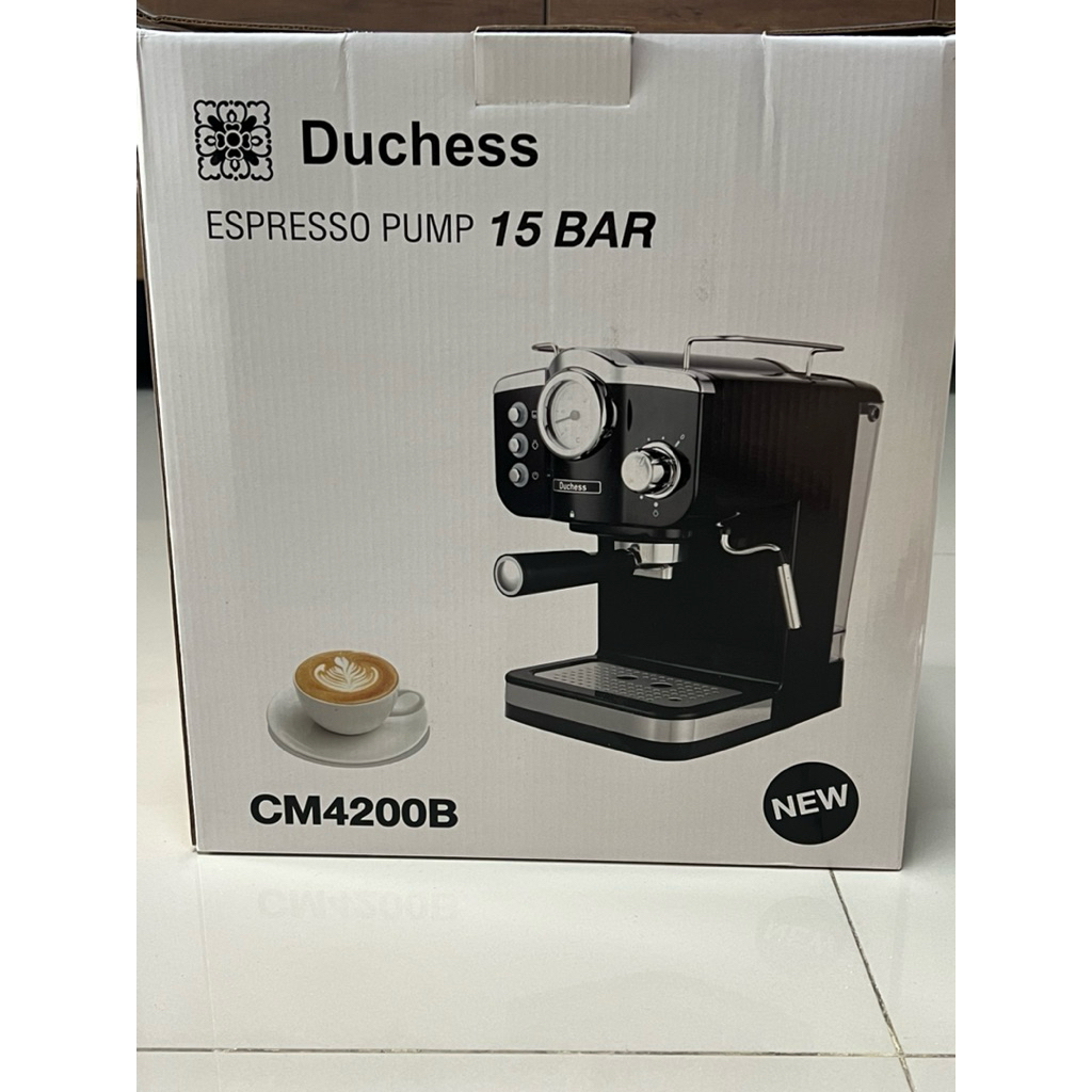 เครื่องชงกาแฟ Duchess CM4200B เป็นเครื่องชงกาแฟเอสเปรสโซปั๊มแรงดัน 15 บาร์