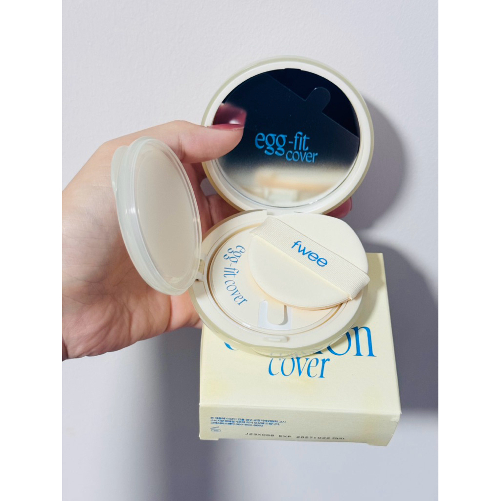 [พร้อมส่ง][No Refill] คุชชั่น ผิวเนียนดุจดังไข่ปอก เบลอผิว fwee Cushion Egg-fit Cover - สี 02 (ทดลอง