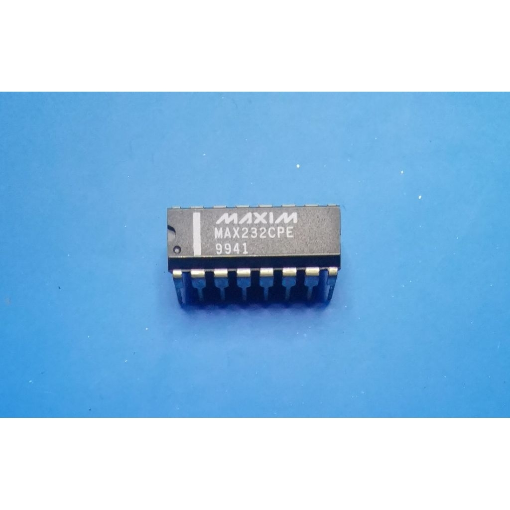 IC MAX232CPE Multichannel RS-232 Drivers/Receivers