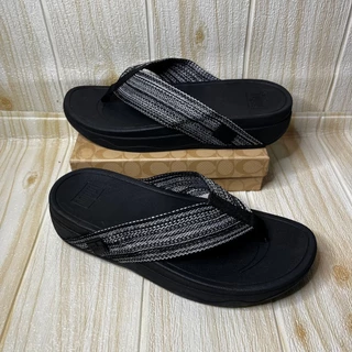 รองเท้า fitflop มาใหม่ สุดสวย ใส่ได้ทั้งหญิงและชาย 36--44 ส่งเร็ว ทันใจ ทันใช้แน่นอนค่ะ 1-3 วันถึงคะ