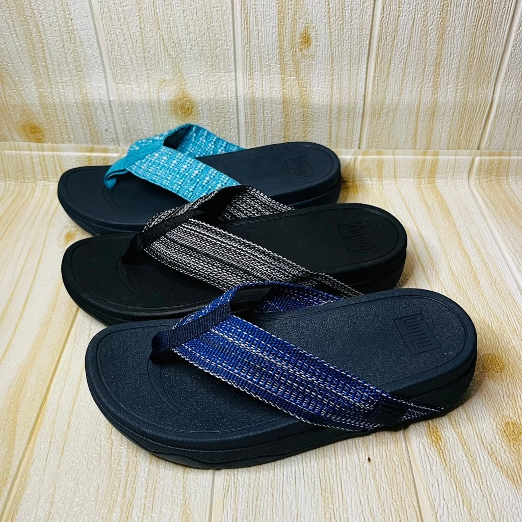 รองเท้า fitflop มาใหม่ สุดสวย ใส่ได้ทั้งหญิงและชาย 36--44 ส่งเร็ว ทันใจ ทันใช้แน่นอนค่ะ 1-3 วันถึงคะ