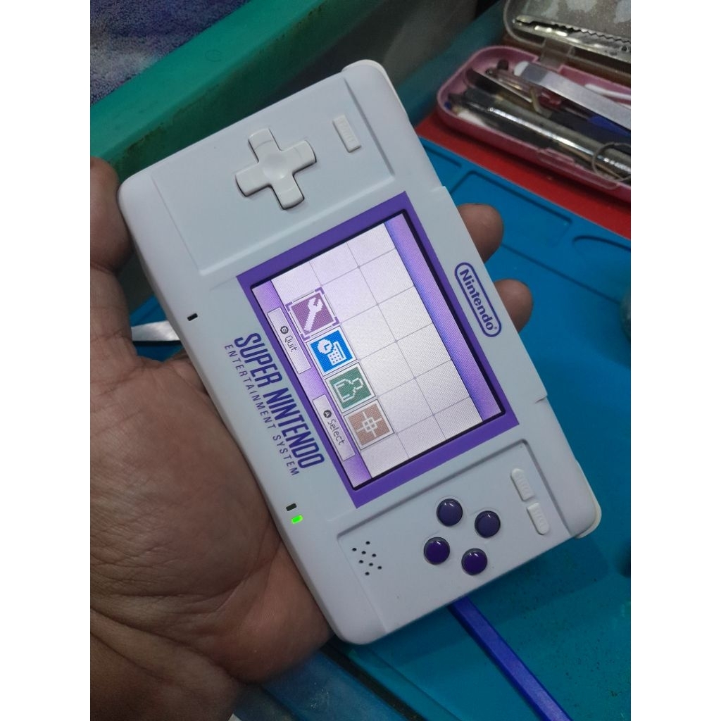 NINTENDO GAMEBOY MACRO XL