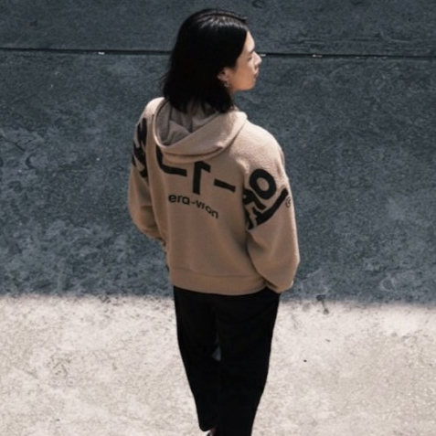 era-won HOODIE รุ่น Oversize สกรีน คร่อมตะเข็บด้านหลัง สี Brown