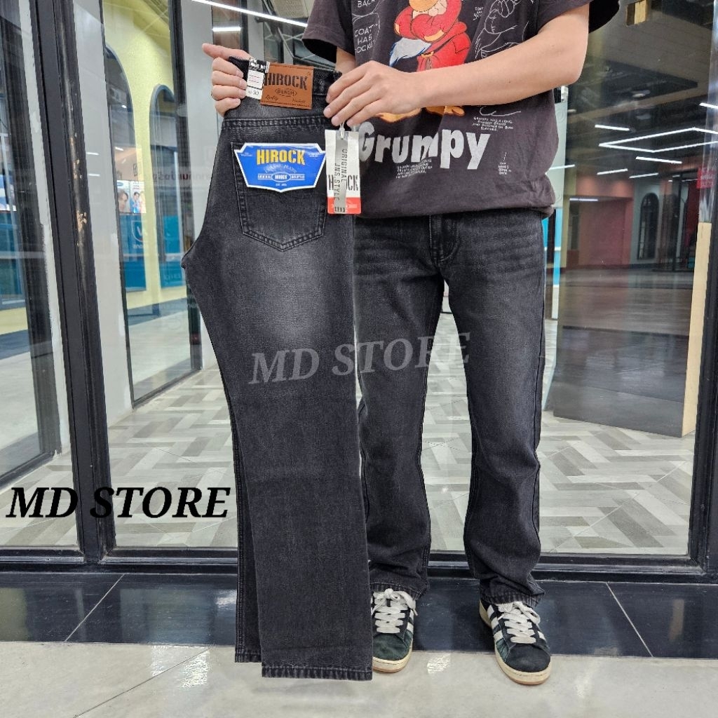 Hirock กางเกงยีนส์กระบอกกลาง