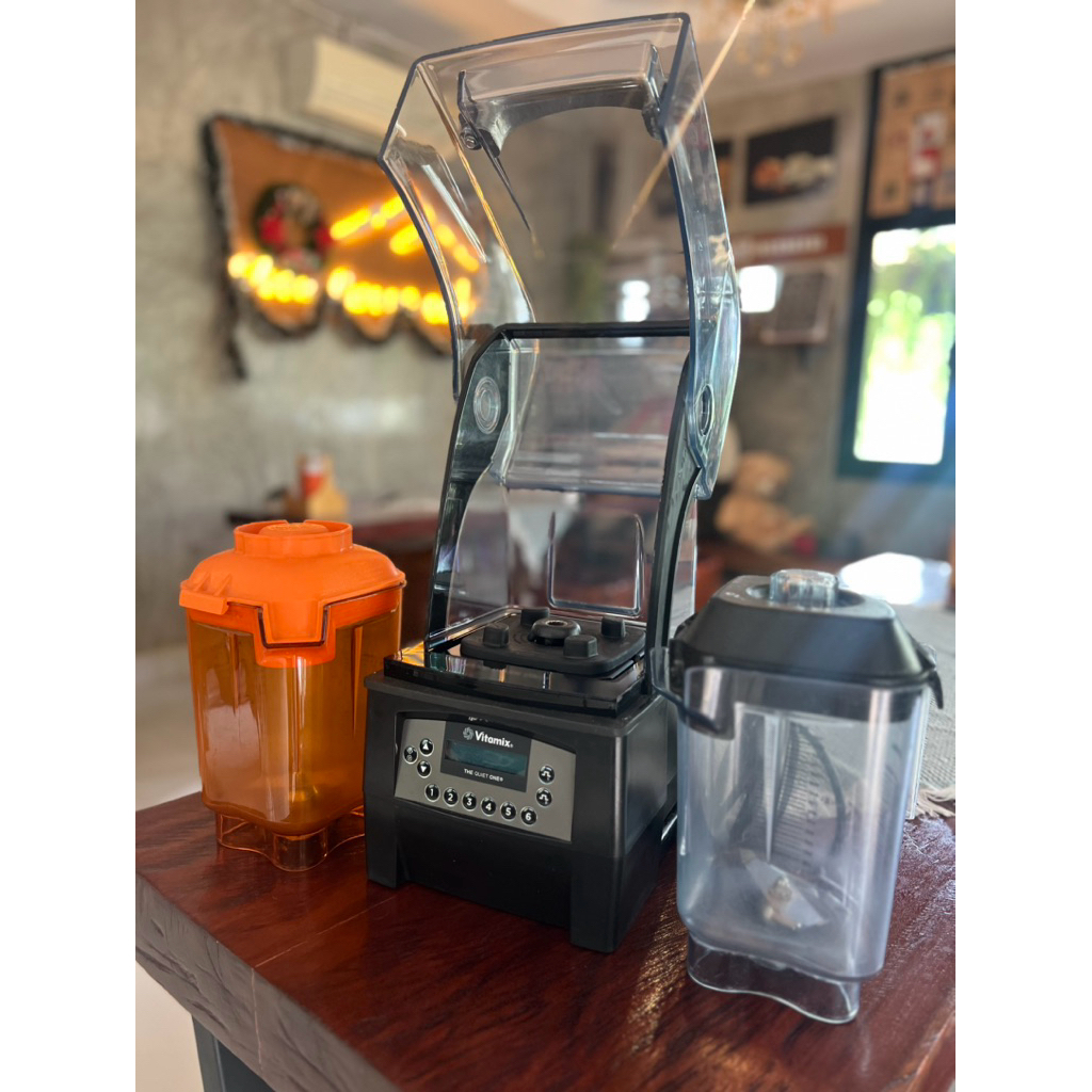 เครื่องปั่น Vitamix The Quiet One มือสอง