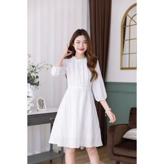 เดรส ALERT BRAND สวยเรียบหรู ใส่สบาย ลุคสวยแพงสวยดูดีมากๆค่ะ โทนสีคลาสสิค เรียบๆแต่เนื้อผ้าสวย เป็นเนื้อผ้ามีเทคเจอร์ปุย