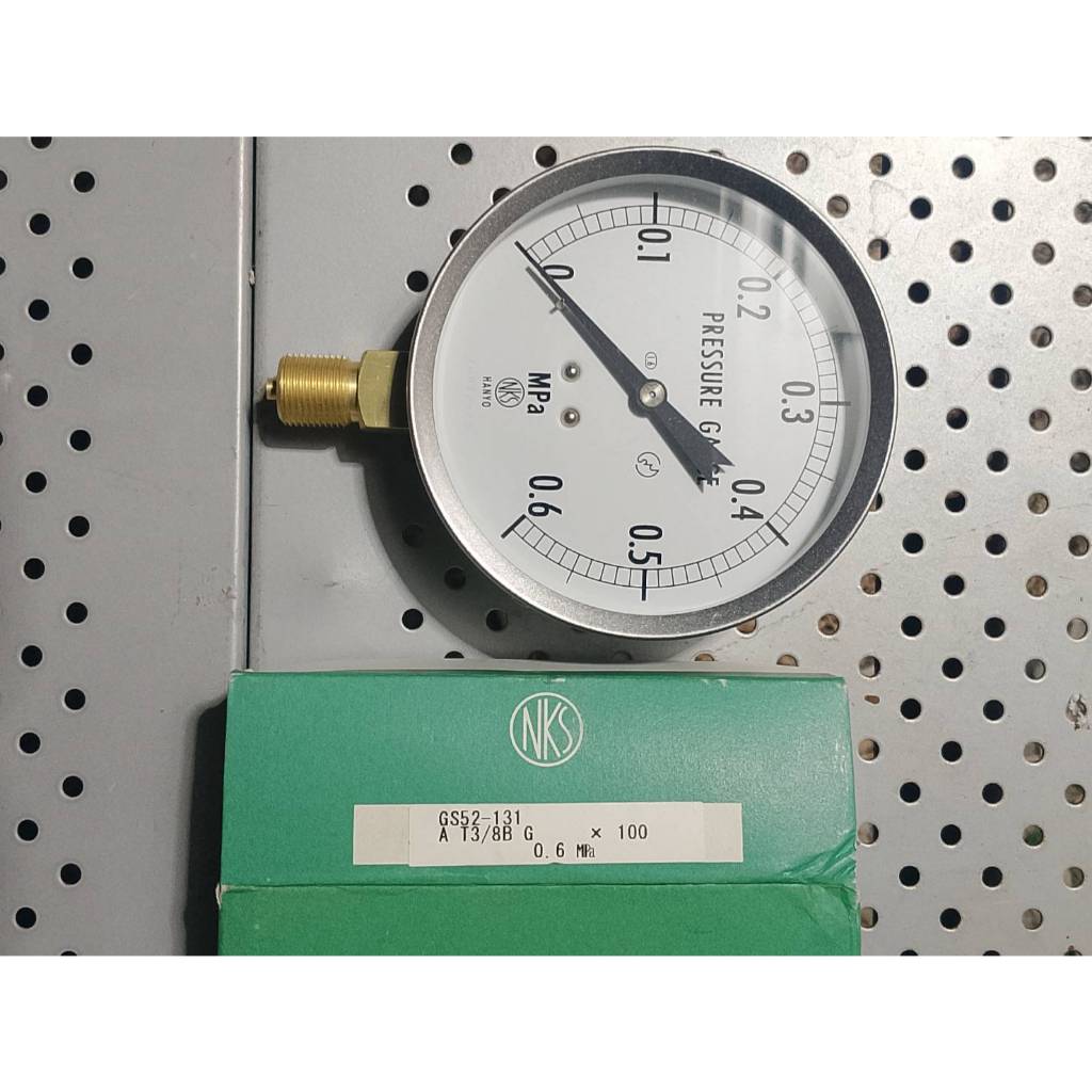 NAGAKO KEIKI (NKS) Pressure Gauge : เกจวัดแรงดัน : 0.6 MPA (GS52-131-0.6MPA : AT3/8G-100-0.6MPA