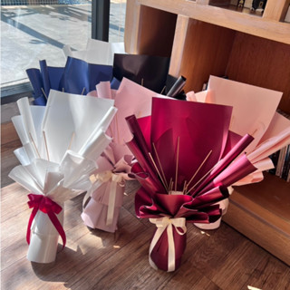 ช่อเปล่าดีไซน์เรียบหรู ไซส์ใหญ่ ขนาด 55.5x39.5 ซม. สำหรับของ…