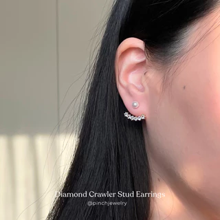 Pinch Diamond Crawler Stud Earrings ต่างหูเพชรแถวเรียง