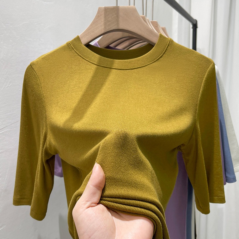 M-3XL คอกลมสีดำ จัดส่งจากกรุงเทพฯ เสื้อยืด คอสูงครึ่งตัวผู้หญิง สีทึบ แขนกลาง คอกลม ทรงสลิม ฟิต ฤดูร้อน SizeM-3XL