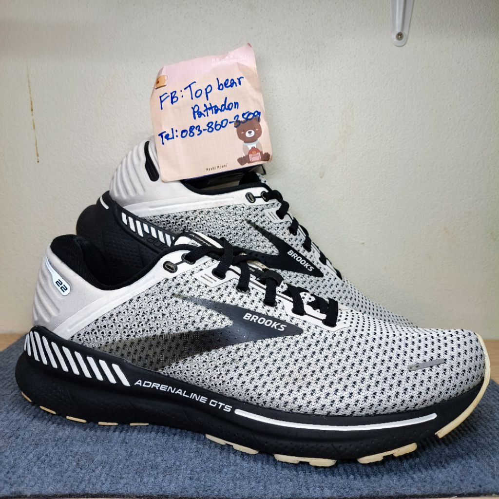 Brooks Adrenaline GTS 22🖤🤍 มือสองของแท้💯ไซส์ Us10 Eu44 28cm รองเท้าวิ่งมือสอง ของแท้
